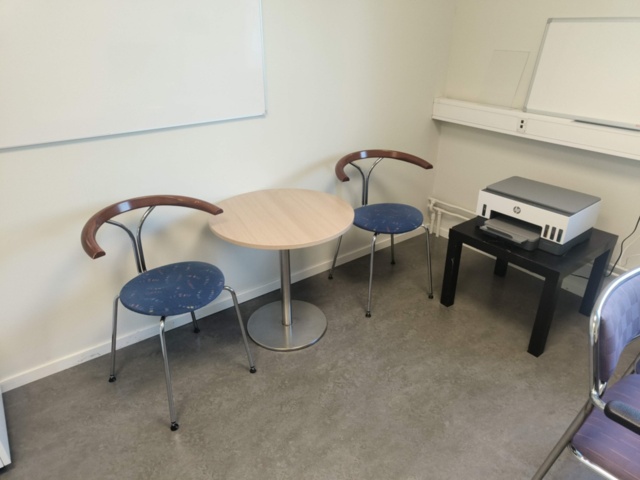 1331907-2 Kontorsmöblemang