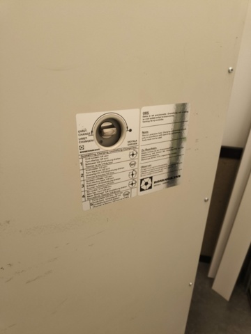 1331908-6 Kassaskåp