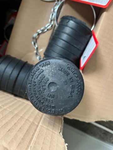 1204781-2 Lot with drainage/test plugs including 100mm (4")