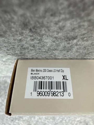 1367123-3 Blandade kläder & strumpor