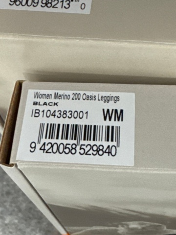 1367123-7 Blandade kläder & strumpor