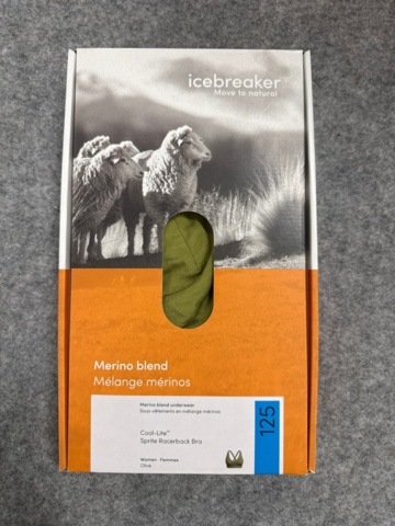 1367123-8 Blandade kläder & strumpor