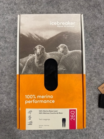 1367123-10 Blandade kläder & strumpor