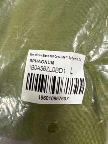 1367123-16 Blandade kläder & strumpor