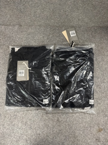 1367123-17 Blandade kläder & strumpor