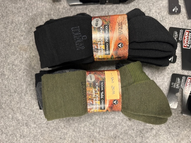 1367123-21 Blandade kläder & strumpor