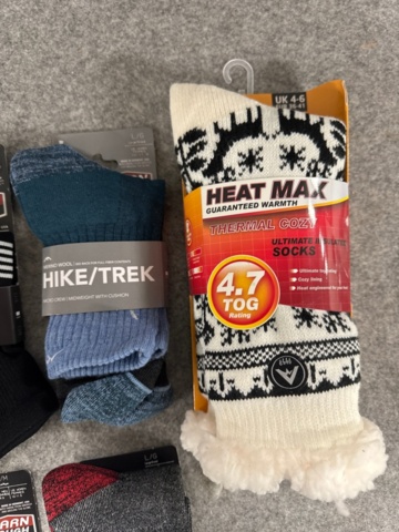 1367123-23 Blandade kläder & strumpor