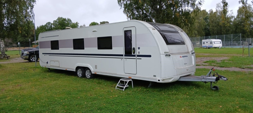 1296712-2 Husvagn Adria Alpina 903HT -2018
