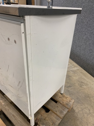 1421179-5 Diskbänk med underskåp