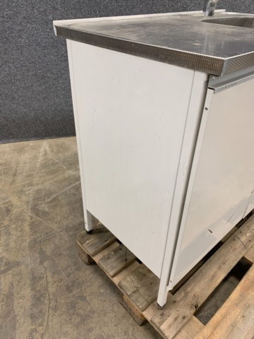 1421179-6 Diskbänk med underskåp