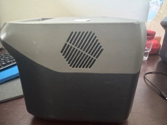 1296714-3 Portable power station