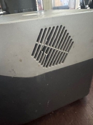 1296714-9 Portable power station