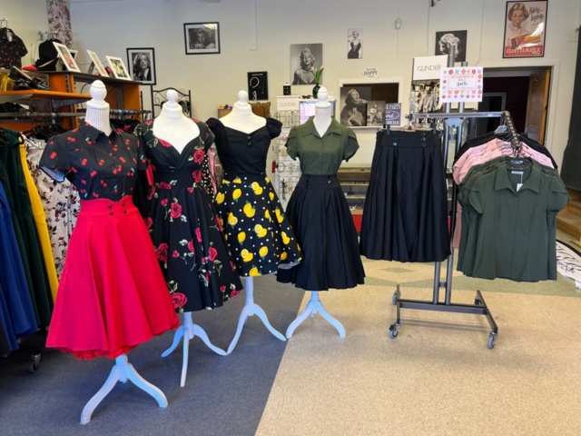 1422643-1 Webshop, domäner och lager - GLINDER - e-handelsverksamhet inom retro-, rockabilly- och 50-talsmode