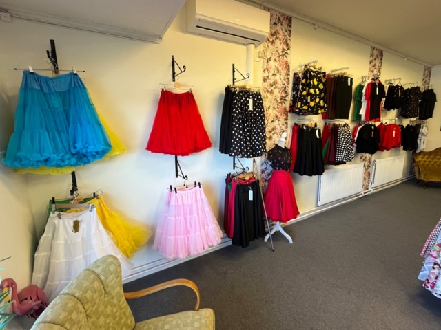 1422643-3 Webshop, domäner och lager - GLINDER - e-handelsverksamhet inom retro-, rockabilly- och 50-talsmode