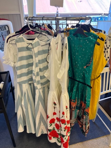 1422643-70 Webshop, domäner och lager - GLINDER - e-handelsverksamhet inom retro-, rockabilly- och 50-talsmode