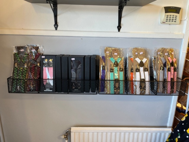 1422643-74 Webshop, domäner och lager - GLINDER - e-handelsverksamhet inom retro-, rockabilly- och 50-talsmode