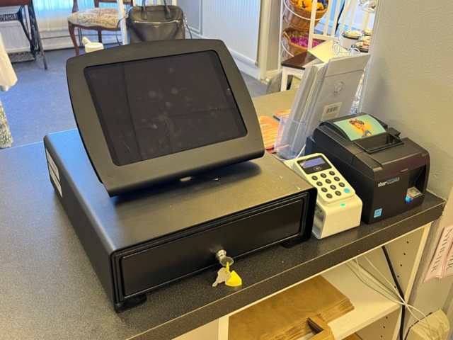 1422643-125 Webshop, domäner och lager - GLINDER - e-handelsverksamhet inom retro-, rockabilly- och 50-talsmode