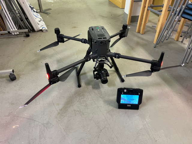 1143468-2 Drönare med kamera och tillbehör - DJI Enterprise Matrice 300 / Zenmuse P1