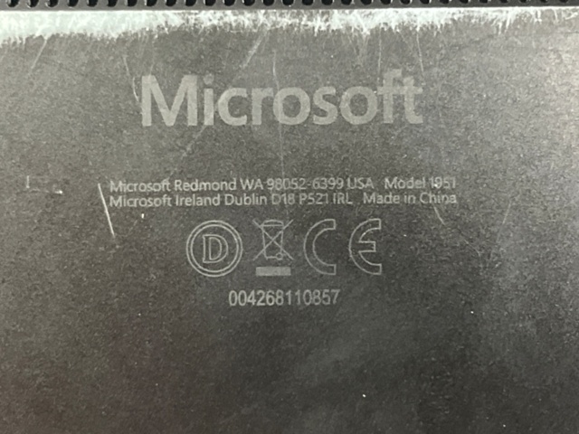 1422667-5 Microsoft Surface Laptop, core i5 8GB/256GB SSD