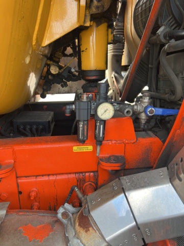 1351318-24 Slambil med tank och ventilutrustning - Volvo Trucks FM -2016 (Reparationsobjekt)