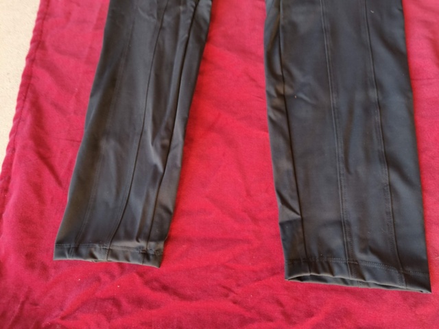 1331914-23 Clothing section with t-shirts and pants