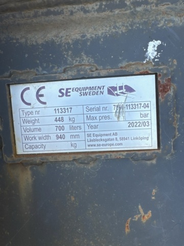 1383248-114 Volvo EW160D med tre skopor & gafflar *Uppdaterad auktion*