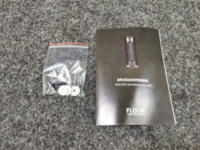 1422439-5 Terrassvärmare TBH 800W golvmodell