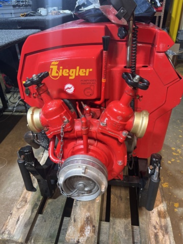 1419976-9 Vattenpump med tillbehör - Ziegler Ultra Power