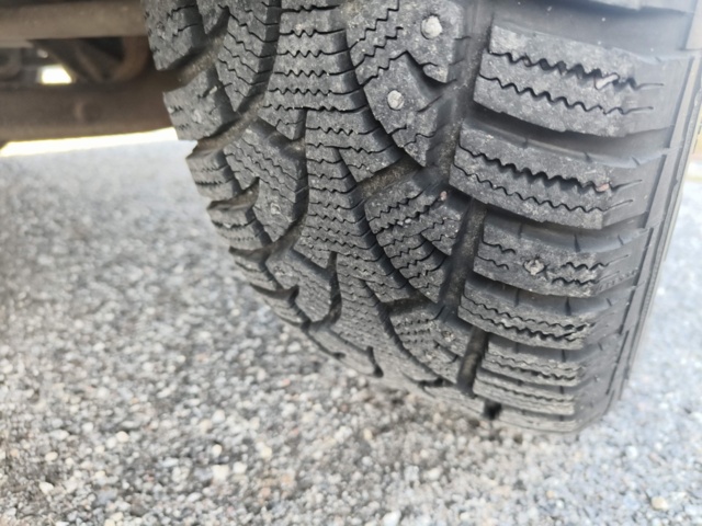 1331915-17 Suzuki Jimny 1.3 VVT 4WD -2004