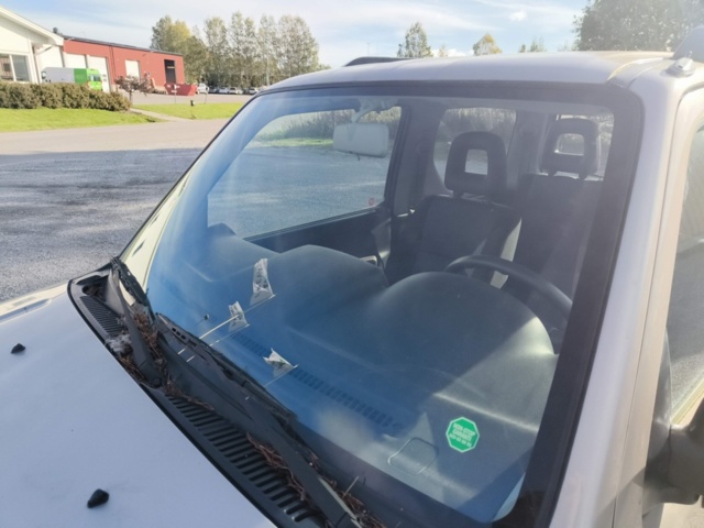 1331915-29 Suzuki Jimny 1.3 VVT 4WD -2004