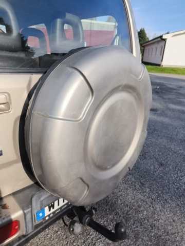 1331915-42 Suzuki Jimny 1.3 VVT 4WD -2004