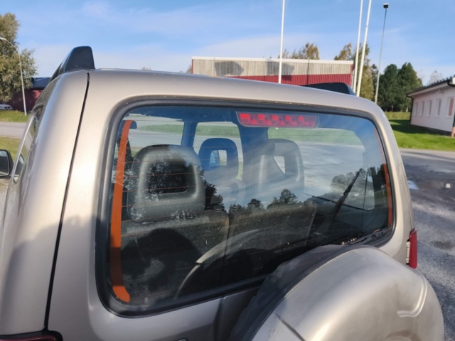 1331915-44 Suzuki Jimny 1.3 VVT 4WD -2004