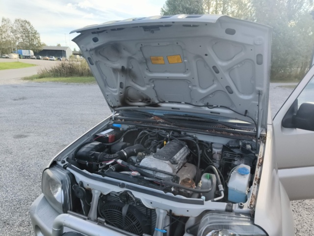 1331915-52 Suzuki Jimny 1.3 VVT 4WD -2004