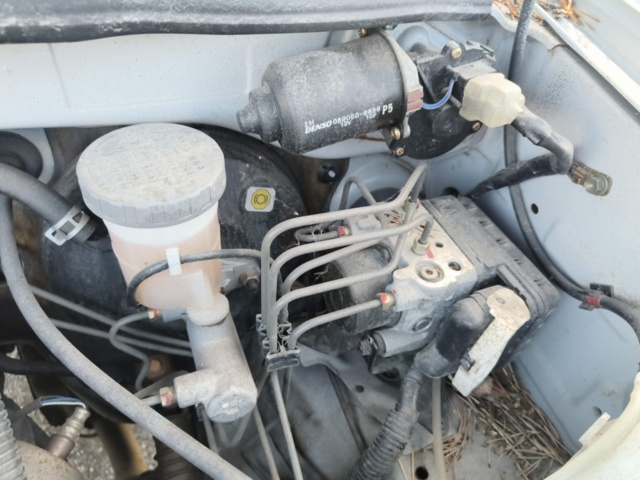 1331915-56 Suzuki Jimny 1.3 VVT 4WD -2004