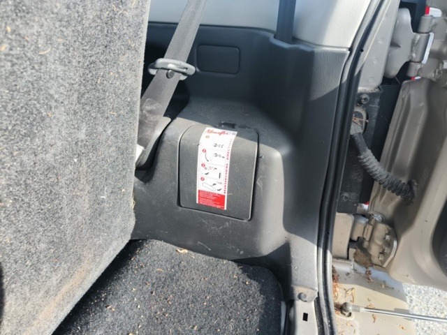 1331915-68 Suzuki Jimny 1.3 VVT 4WD -2004