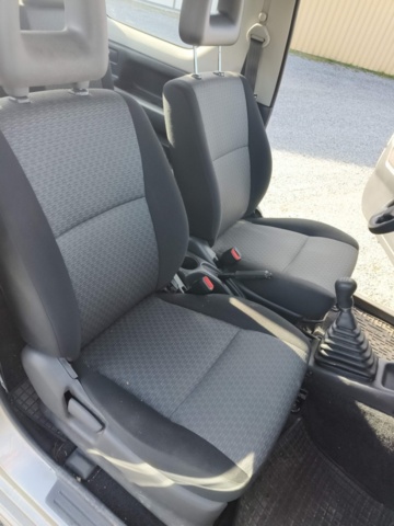 1331915-73 Suzuki Jimny 1.3 VVT 4WD -2004