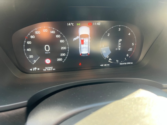 1422201-21 Volvo V90 Cross Country D5 AWD Geartronic, 235hk, 2018