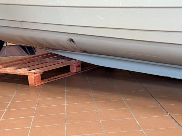 1424441-6 Båt Crescent 434