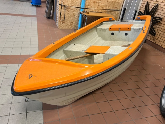 1424441-1 Båt Crescent 434