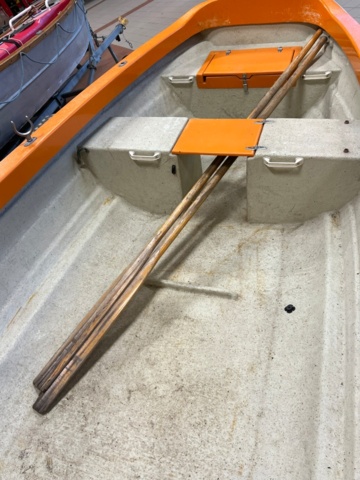 1424441-15 Båt Crescent 434