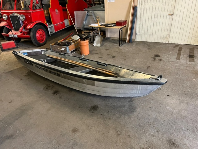 1424442-2 Båt Ro Buster