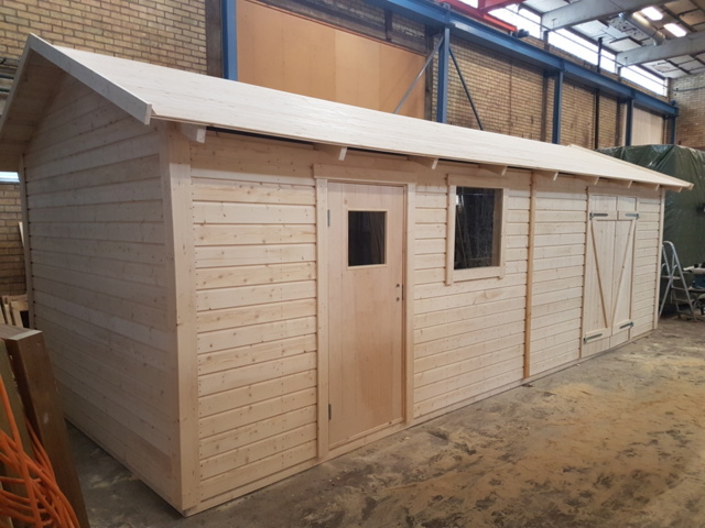 1424447-1 Attefallsförråd 25 kvm i block