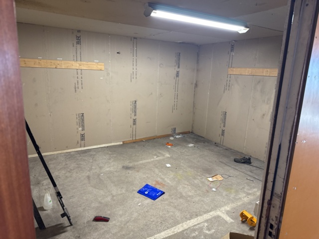 1321855-28 Plåtbyggnad båghall 23m x 15m