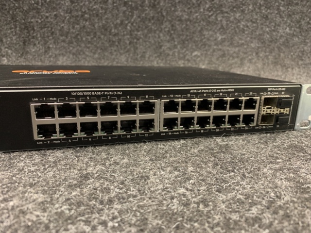 1424809-3 Switch Aruba 2530-24G