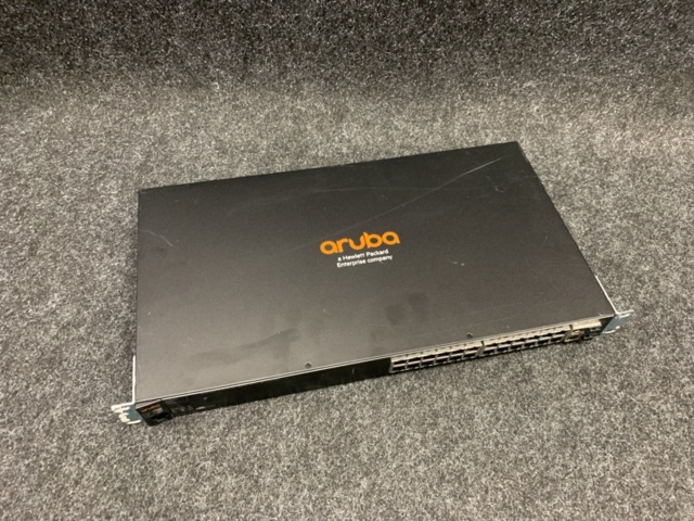 1424809-5 Switch Aruba 2530-24G