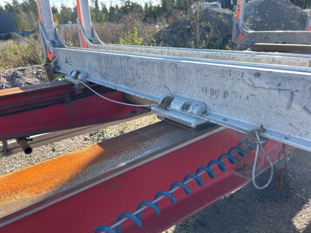 1383256-18 Timmersläp MVB-10-FLS4 -2010