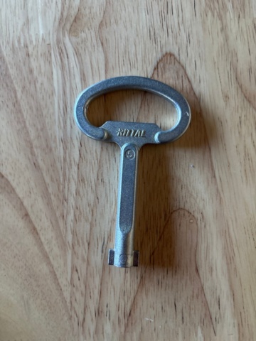 1367608-4 Rack / Server cabinet - Rittal VX