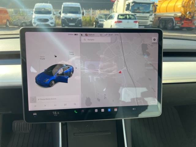 1351323-32 Tesla Model 3 Long Range AWD, 440hk -2019