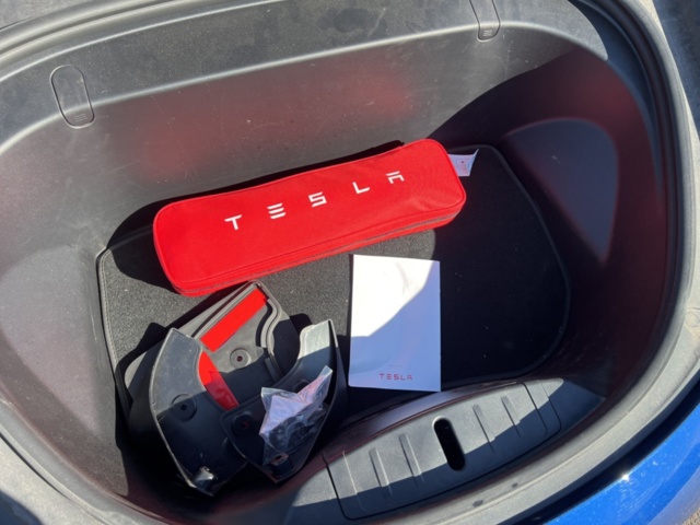 1351323-36 Tesla Model 3 Long Range AWD, 440hk -2019