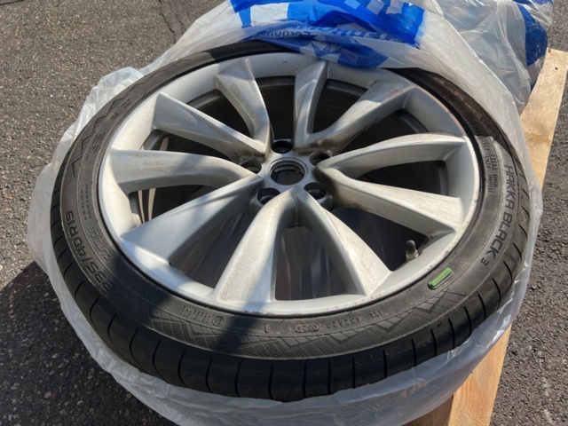 1351323-49 Tesla Model 3 Long Range AWD, 440hk -2019